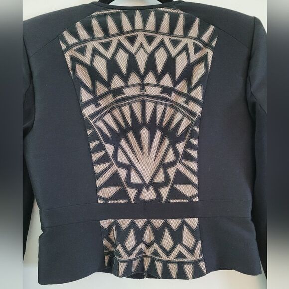 BCBGMAXAZRIA zipped jacket Size Small - Picture 11 of 15